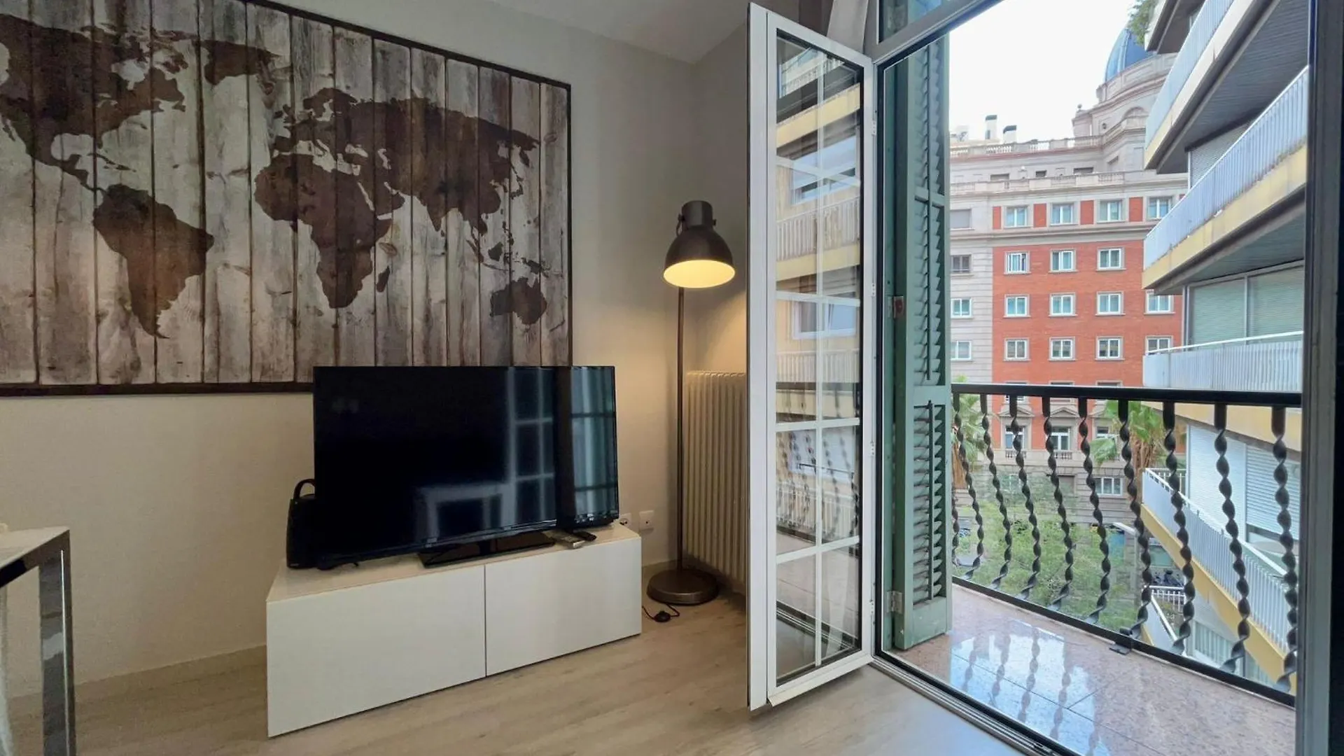 Barcelonaforrent Urban Town Suites 0*, Барселона