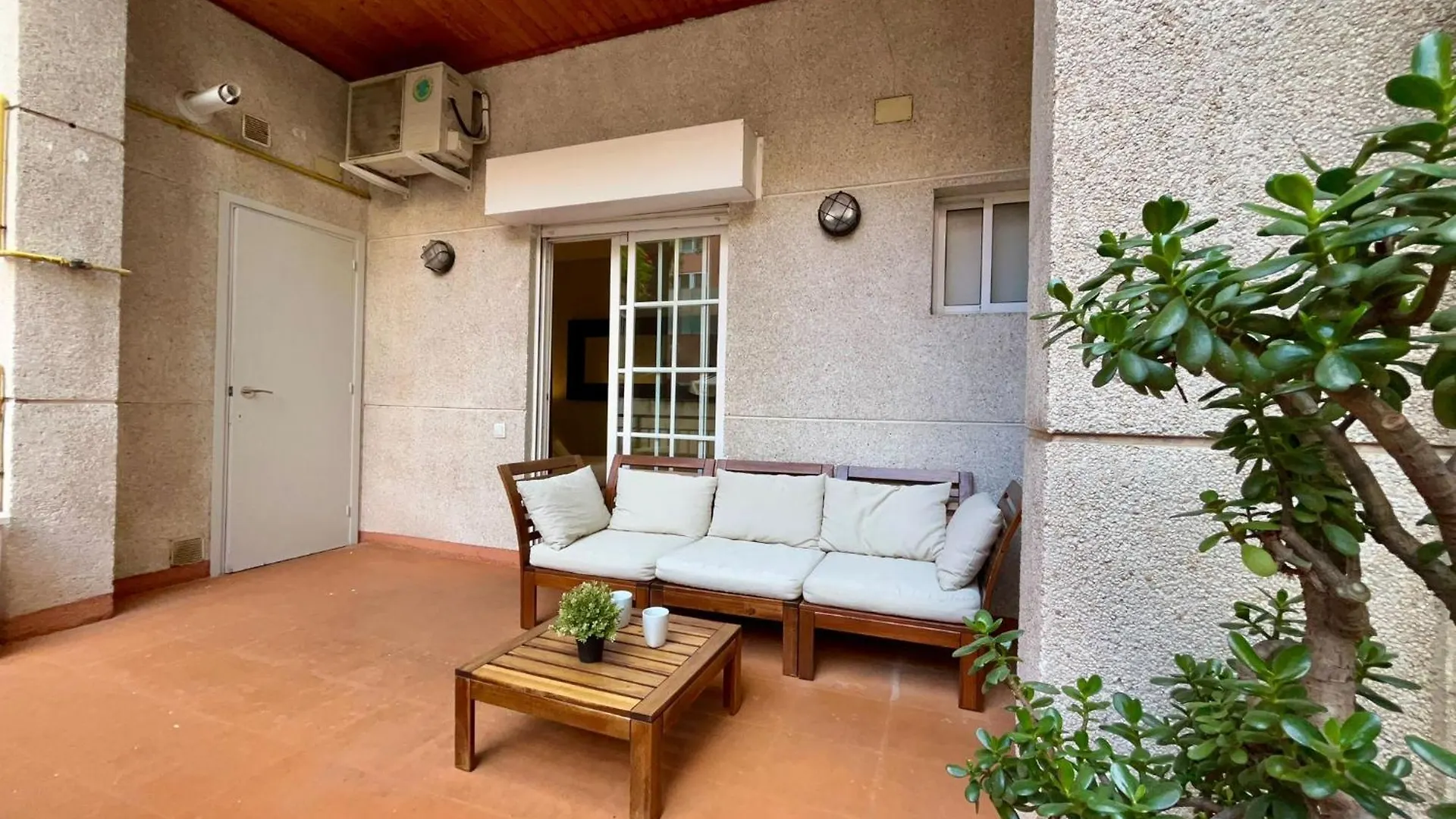 Barcelonaforrent Urban Town Suites Апартаменты Барселона