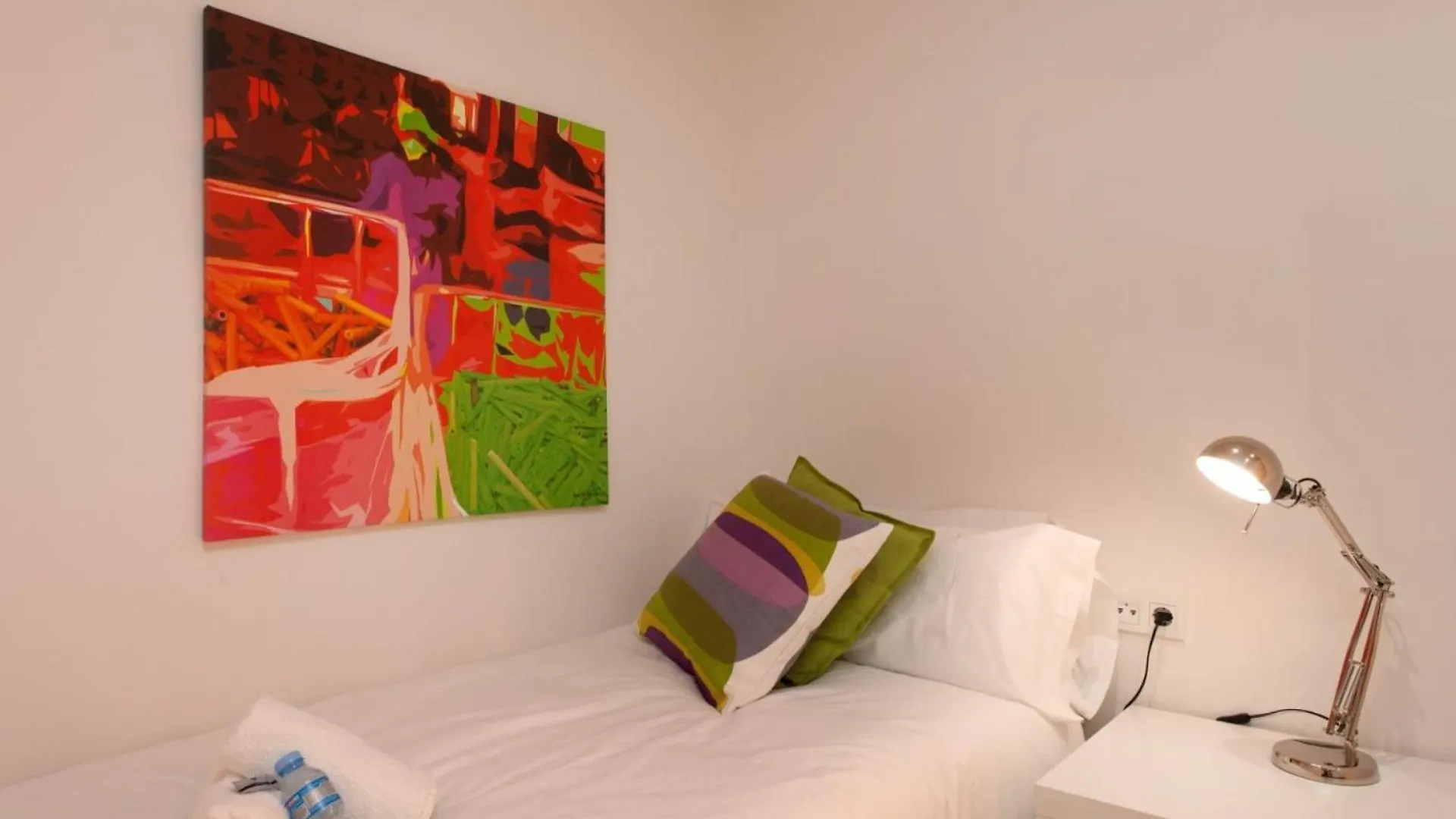 Barcelonaforrent Urban Town Suites Барселона