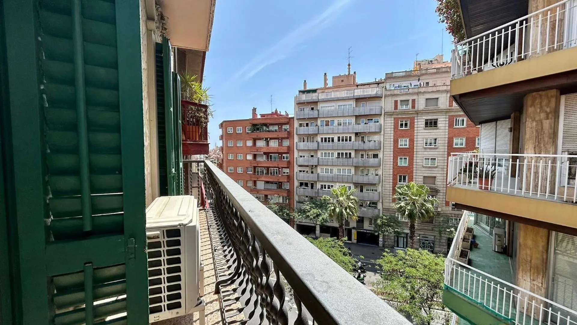 Апартаменты Barcelonaforrent Urban Town Suites
